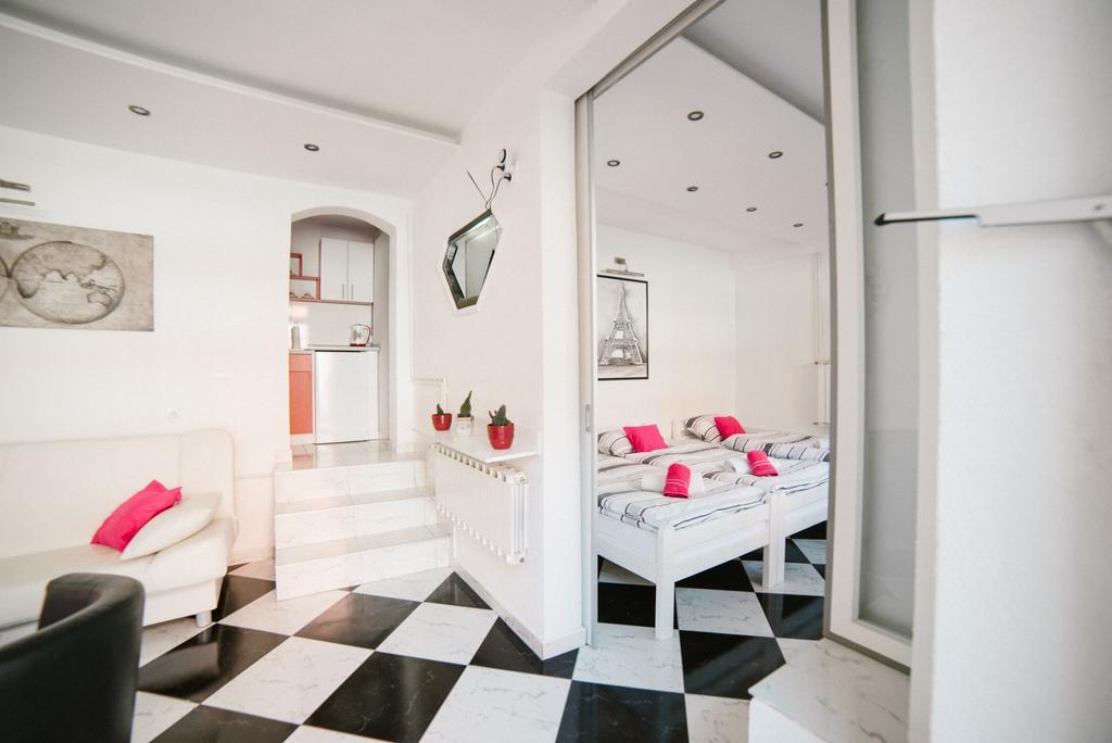 Apartman Hitno Тузла Екстериор снимка